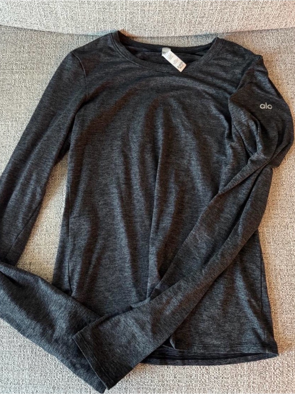 ALO Yoga Long-Sleeve- Gray